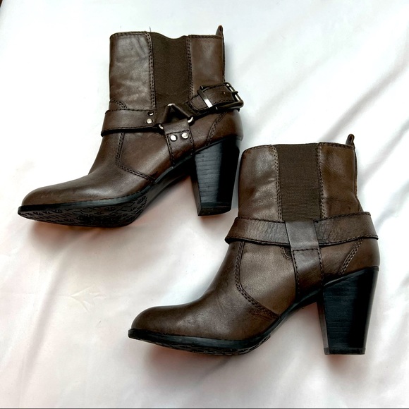 Arturo Chiang Viana Harness Upper Brown Ankle Booties Size 6 - Picture 1 of 8
